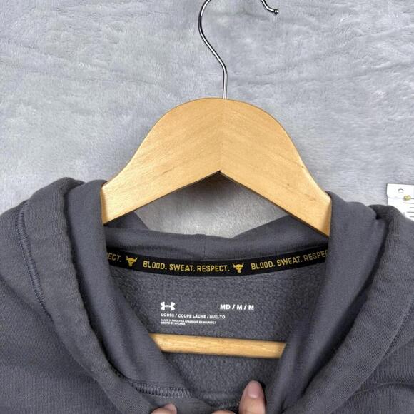 Under Armour Project Rock Hoodie Gray Bull Logo Size M Blood Sweat Respect Gym - Picture 3 of 10
